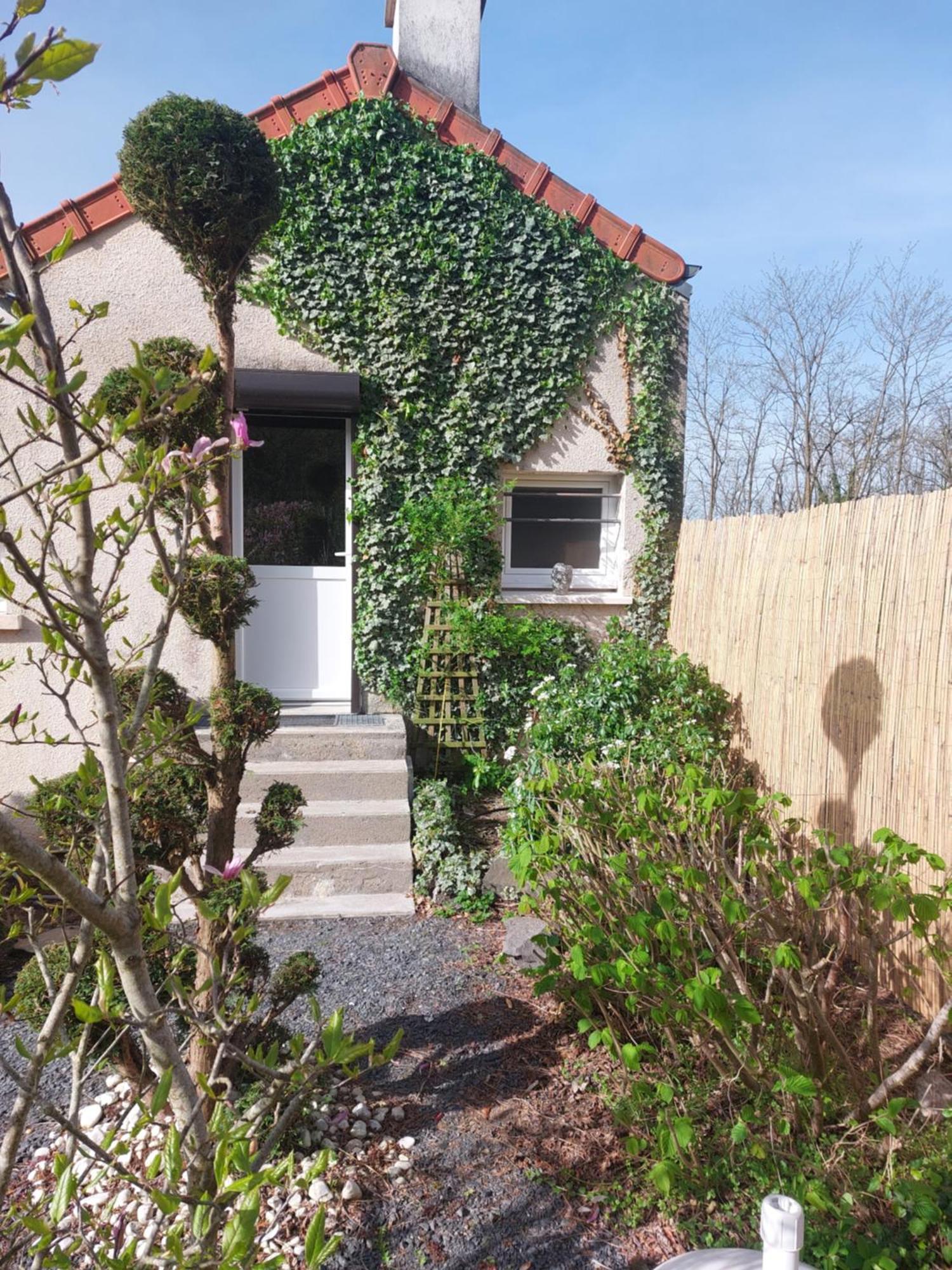 La Douceur De Vivre Villa Gilly-sur-Loire Luaran gambar